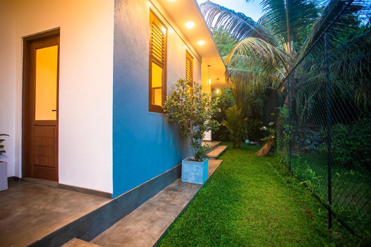 The Shades Galle Exterior foto